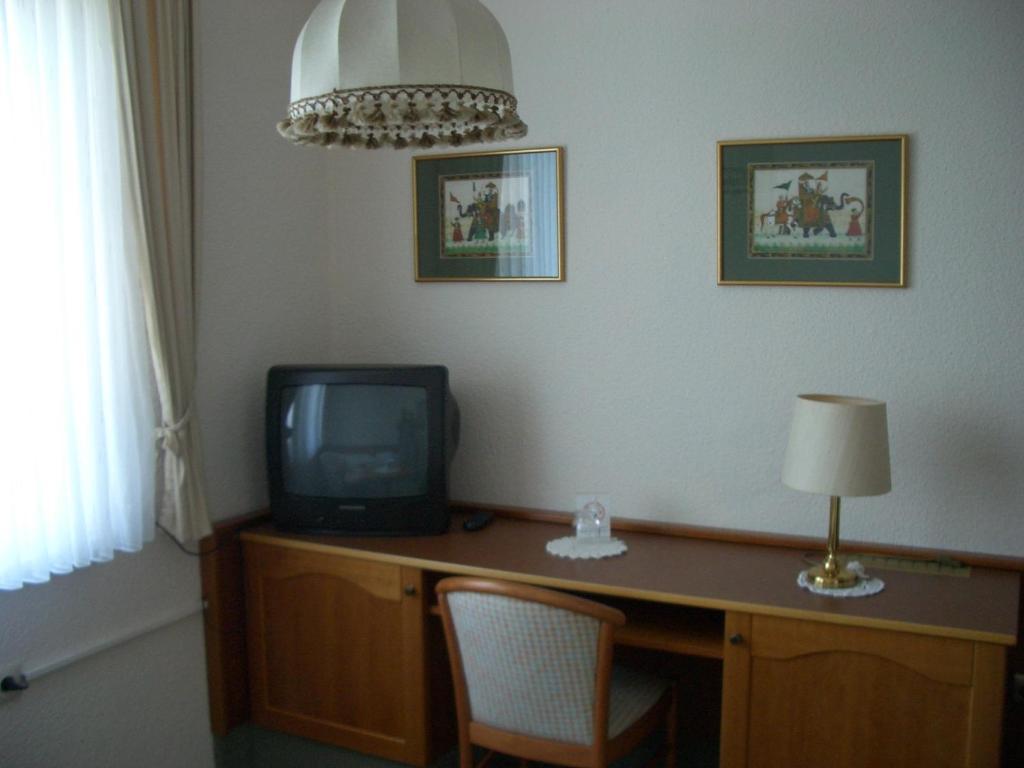 Haus-Maria Hotel Bad Salzschlirf Room photo